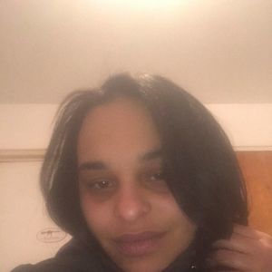 Meet your Posher, Samara